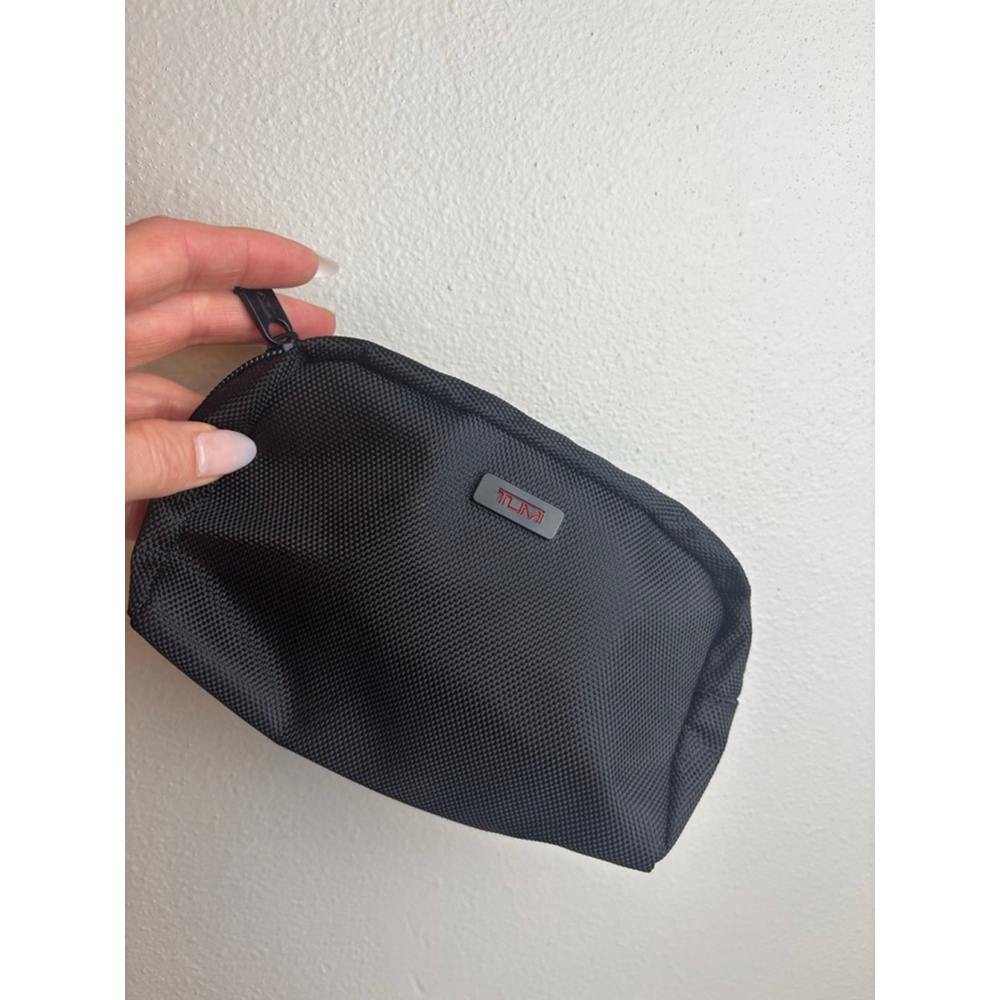 TUMI Black Cosmetic Bag One Size with Red Logo travel designer vacation makeup - Picture 1 of 7